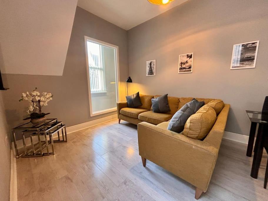 Teds Apartments-town Centre-apt1 Апартаменты Блэкпул